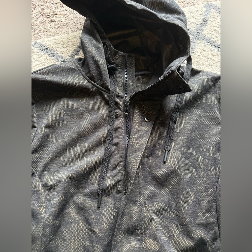 All In Motion Camo Jacket - Picture 8 of 12